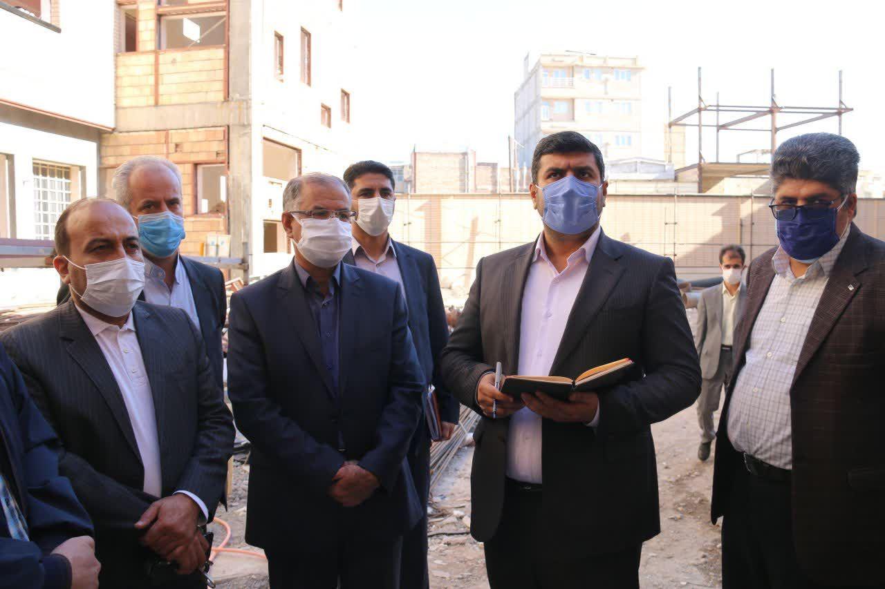 بازدید رئیس امور پایش و مدیریت اطلاعات سازمان برنامه و بودجه کشور ، فرماندار شهرستان خوی و مدیران ارشد استانی از روند اجرای پروژه های عمرانی
