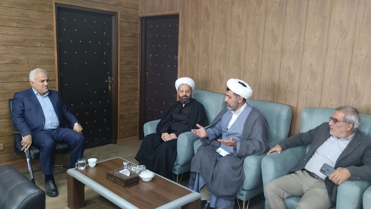 تأکید فرماندار ویژه خوی بر نقش مردم و علما در تقویت هویت دینی دارالمؤمنین خوی