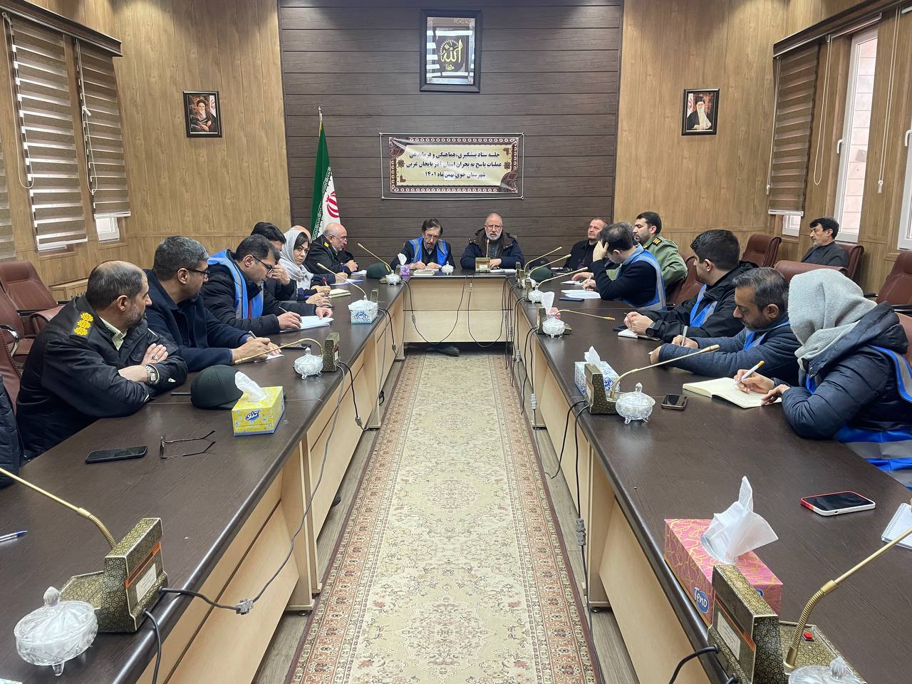 آلبوم تصویری/ رئیس دفتر بشر دوستانه سازمان ملل متحد در ایران از مناطق زلزله زده خوی