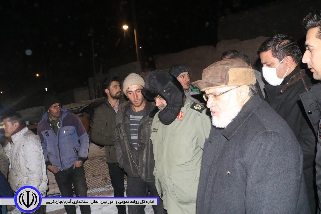 آلبوم تصویری/ بازدید شبانه استاندار آذربایجانغربی از مناطق زلزله زده خوی
