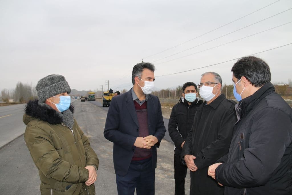 بازدید فرماندار شهرستان خوی از روند طرح تعریض محور خوی- سلماس