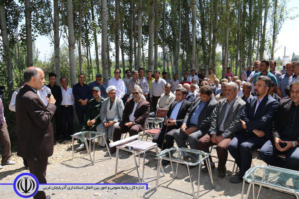 در ششمین روز از هفته دولت: کلنگ زنی طرح های بهسازی و آسفالت محورهای روستایی