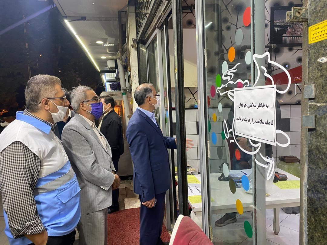دیدار و گفتگوی صمیصی حسین عباسی معاون استاندار و فرماندار ویژه شهرستان خوی با صنوف، کسبه و استماع نظرات، انتقادات و پیشنهادات آنها