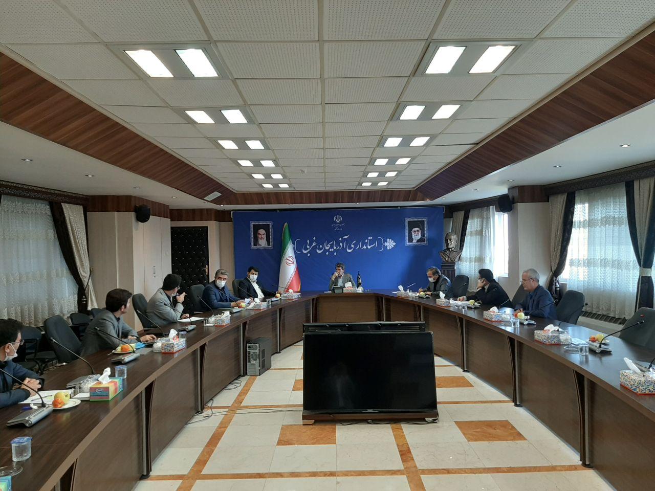 برگزاری نشست بررسی آخرین وضعیت پرداخت بیمه خسارت به زلزله زدگان قطور خوی به ریاست استاندار آذربایجان غربی