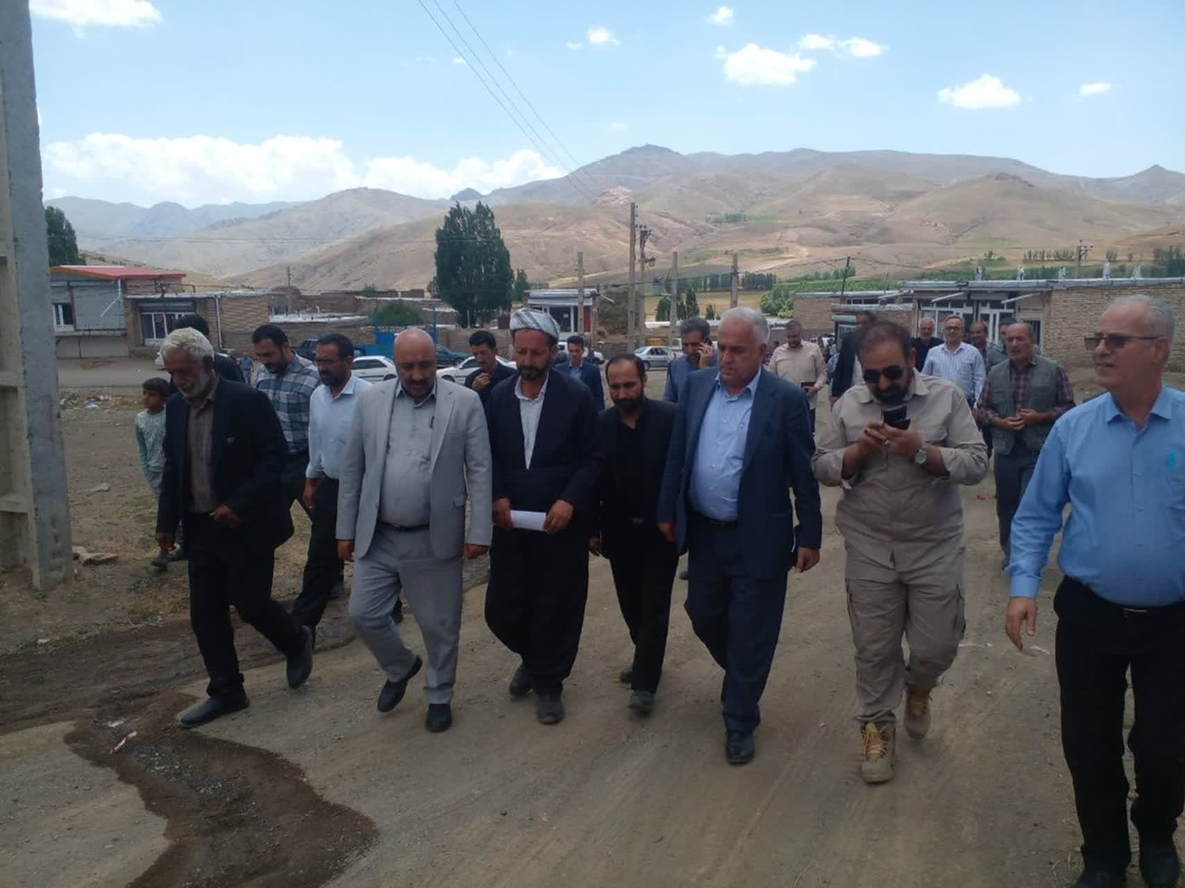 بررسی مسائل و مشکلات بخش صفائیه با حضور سرپرست فرمانداری خوی