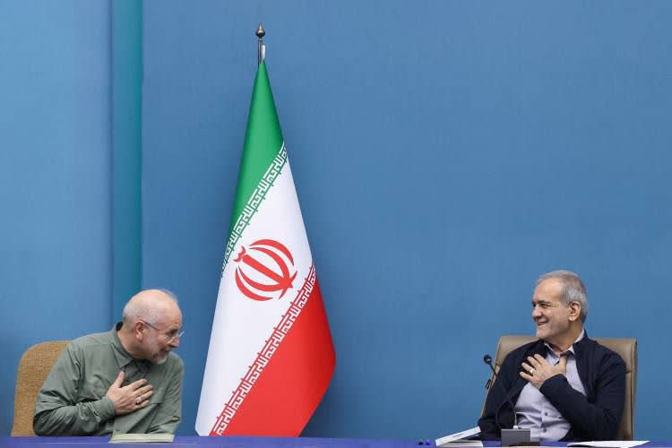 برگزاری نشست بهرهبرداری حداکثری از ظرفیتهای اقتصادی استانهای مرزی