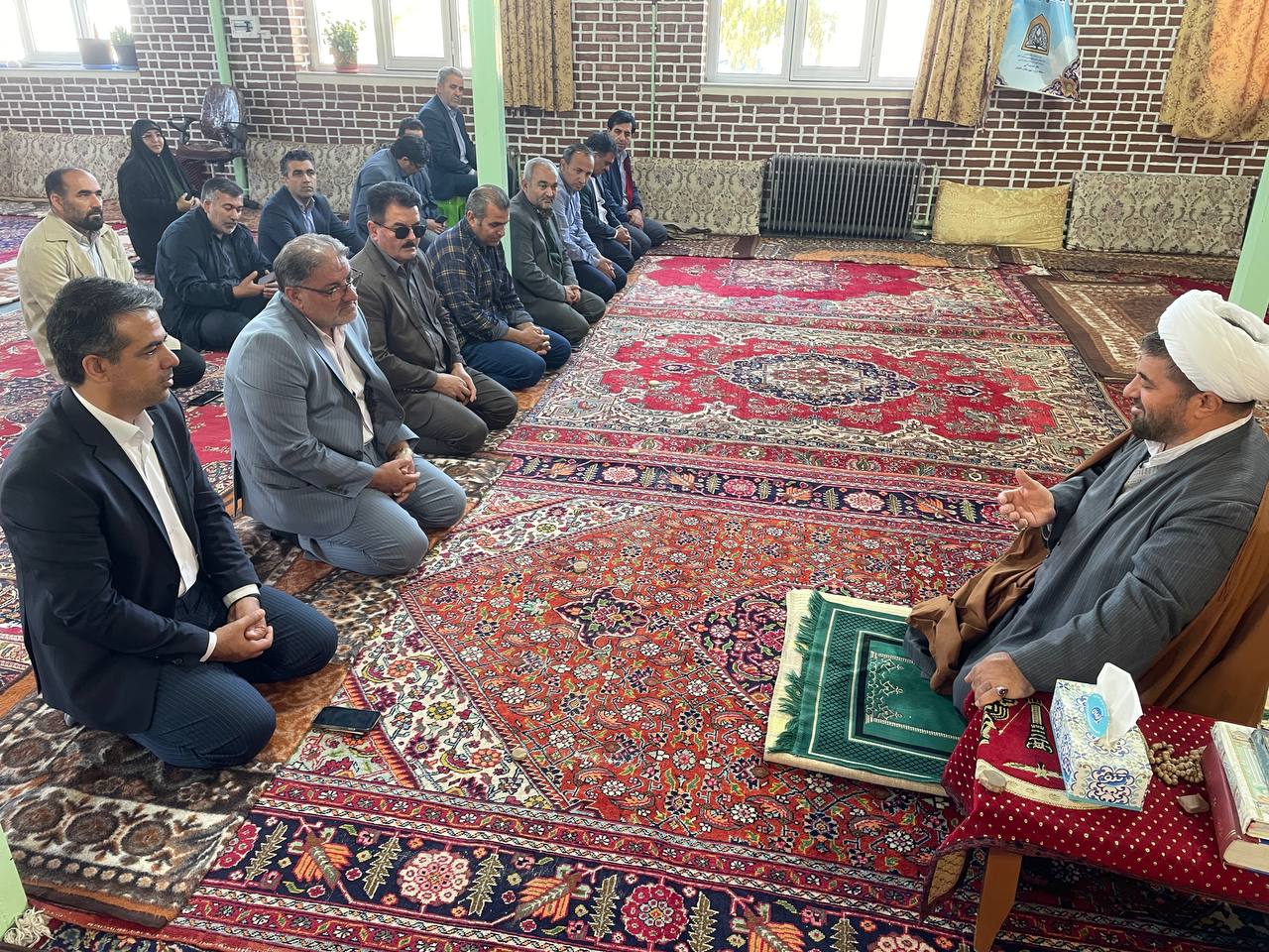 بررسی مسایل و مشکلات روستای وار