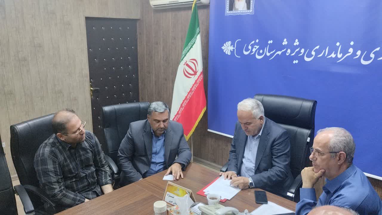 برگزاری ملاقات مردمی معاون استاندار و فرماندار ویژه شهرستان خوی