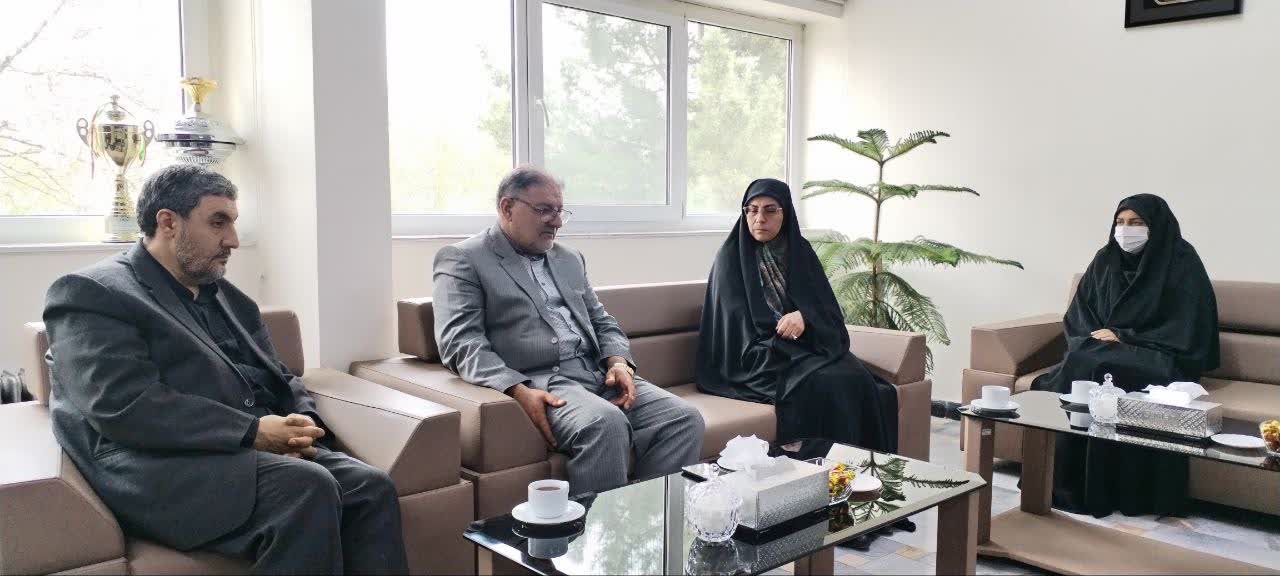 دیدار مدیرکل کانون پرورش فکری کودکان و نوجوانان استان با فرماندار خوی