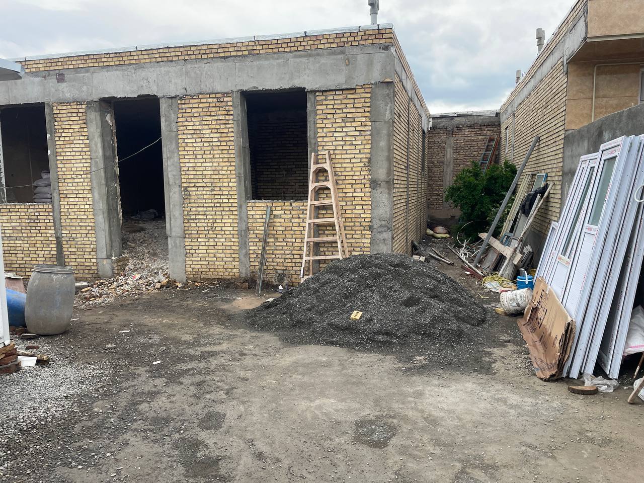 مدیریت انقلابی و بازسازی جهادی مناطق زلزله روستای چاوشقلی