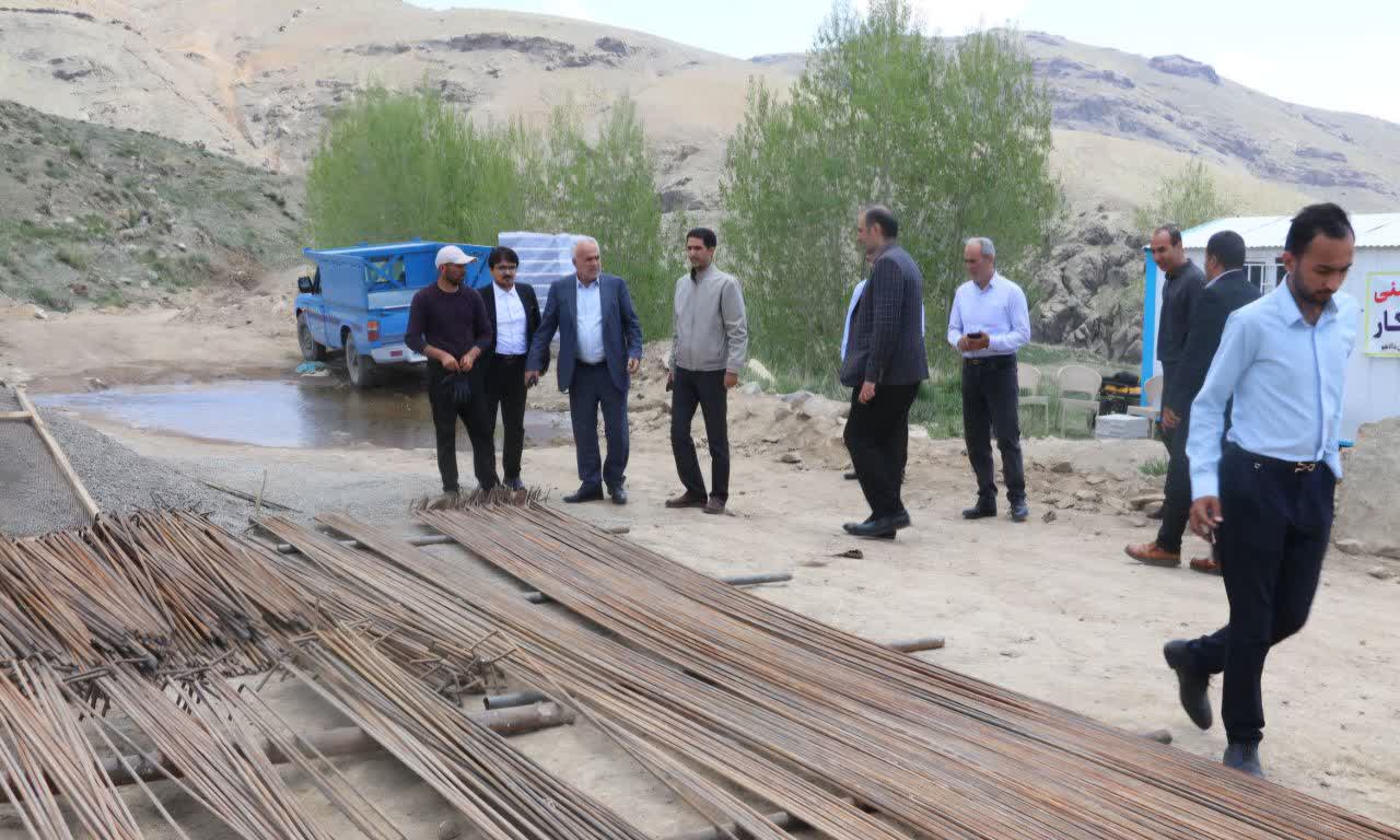 بازدید میدانی سرپرست فرمانداری خوی از پروژههای عمرانی بخش قطور
