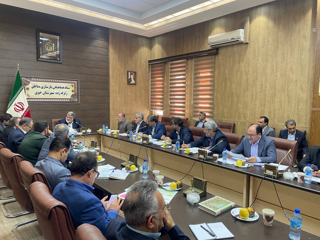 آلبوم تصویری/ برگزاری جلسه ستاد بازسازی مناطق زلزلهزده خوی به ریاست استاندار آذربایجانغربی