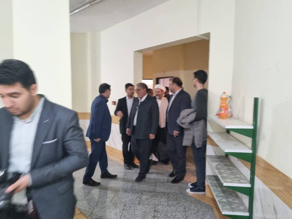 حضور فرماندار در خوابگاه دانشجویی دانشکده علوم پزشکی خوی