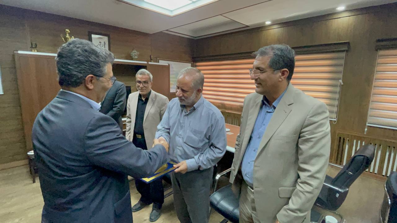 معرفی ریس جدید اداره بنیاد مسکن انقلاب اسلامی شهرستان خوی