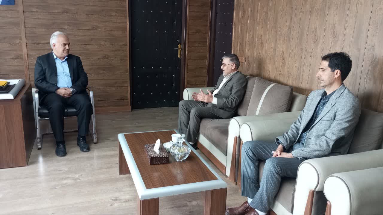 دیدار مدیرکل امور عشایر آذربایجان غربی با فرماندار خوی