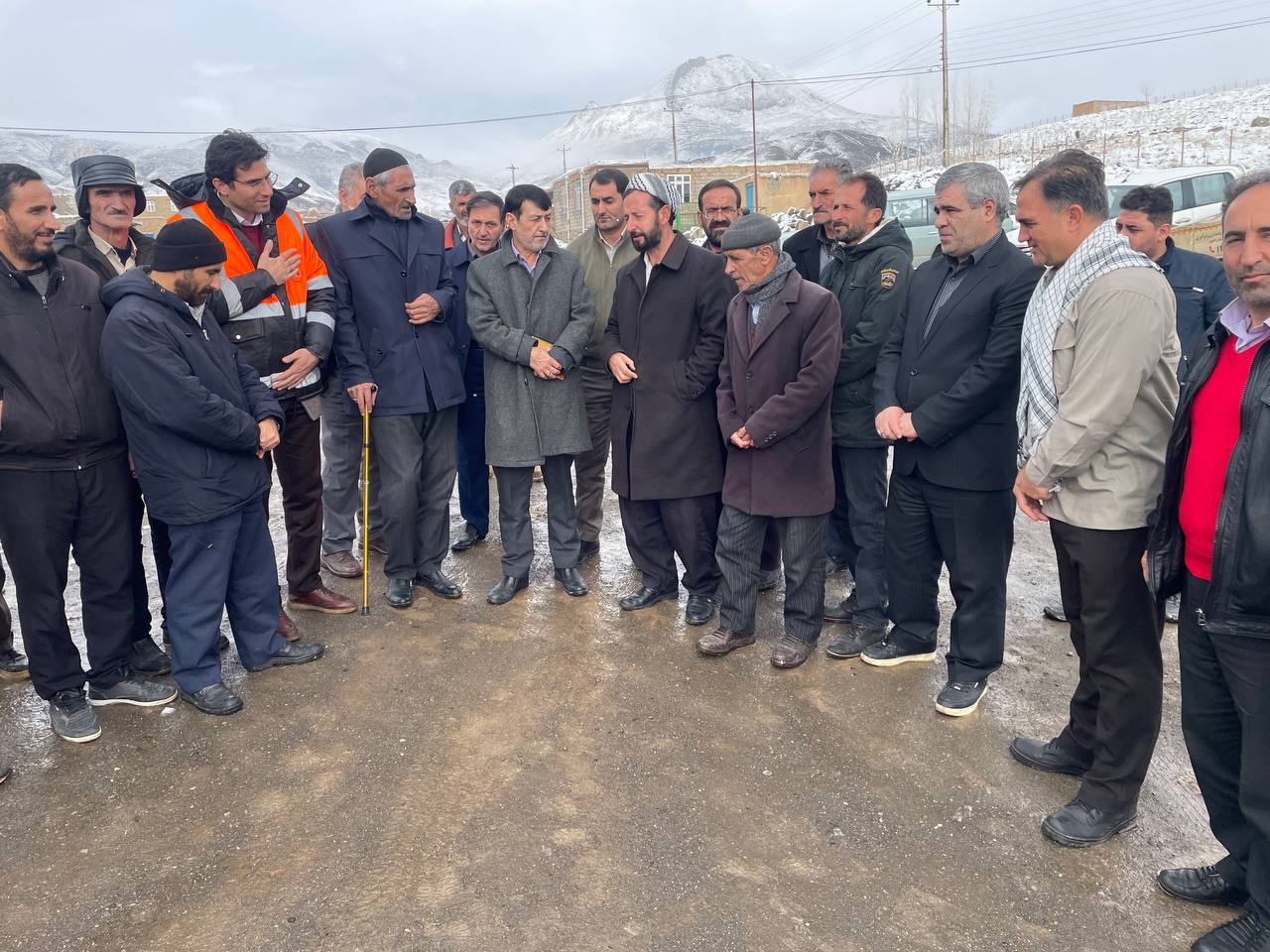 بررسی مسایل و مشکلات روستای الند