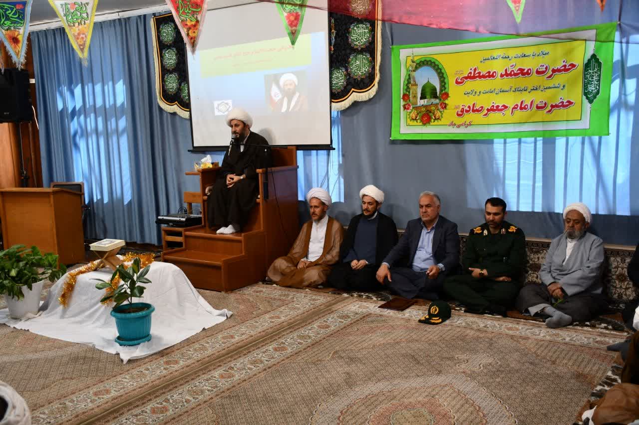 آیین آغاز سال تحصیلی حوزههای علمیه شهرستان خوی