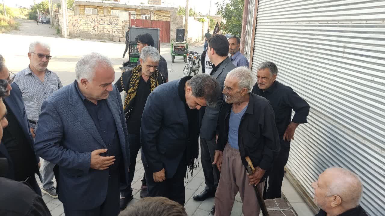 بررسی مسائل و مشکلات روستاهای با حضور سرپرست فرمانداری خوی و نماینده مردم