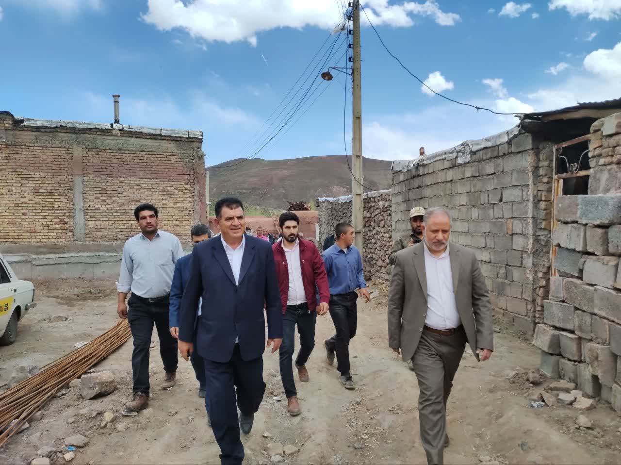 بازدید فرماندار خوی از روستای قریس