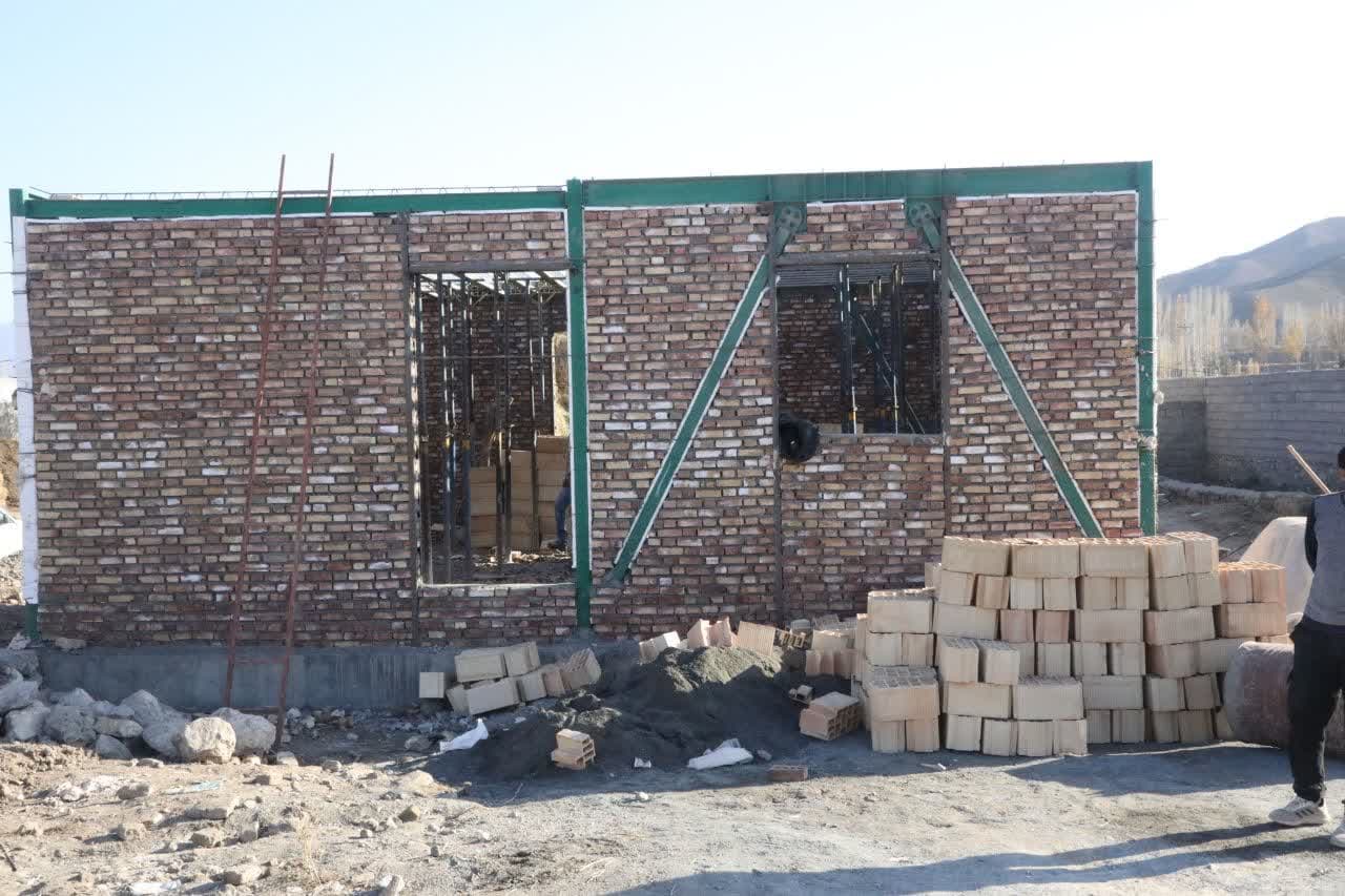 آلبوم تصویری / بازدید وزیر کشور و استاندار آذربایجان غربی از روند احداث و بازسازی مناطق زلزله زده خوی