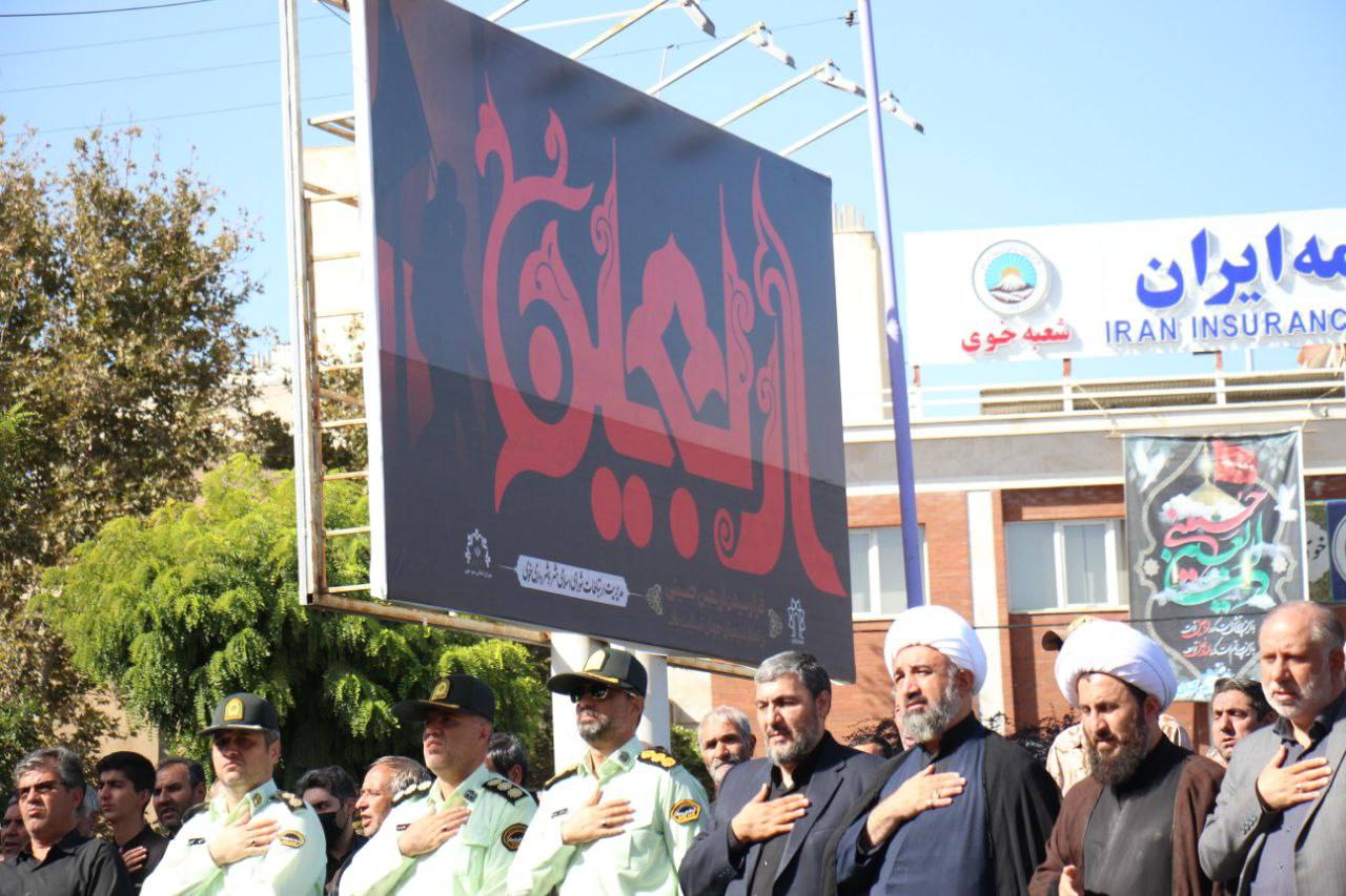 تجمع بزرگ اربعین حسینی در خوی