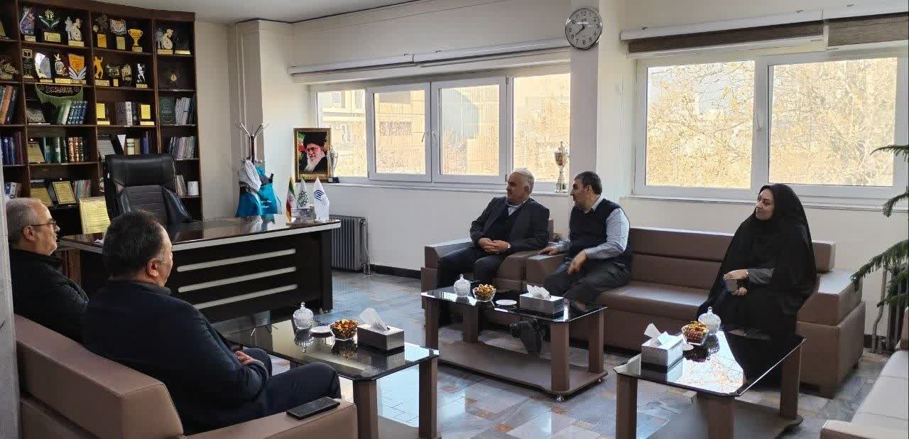 بررسی مسایل عمران شهری خوی