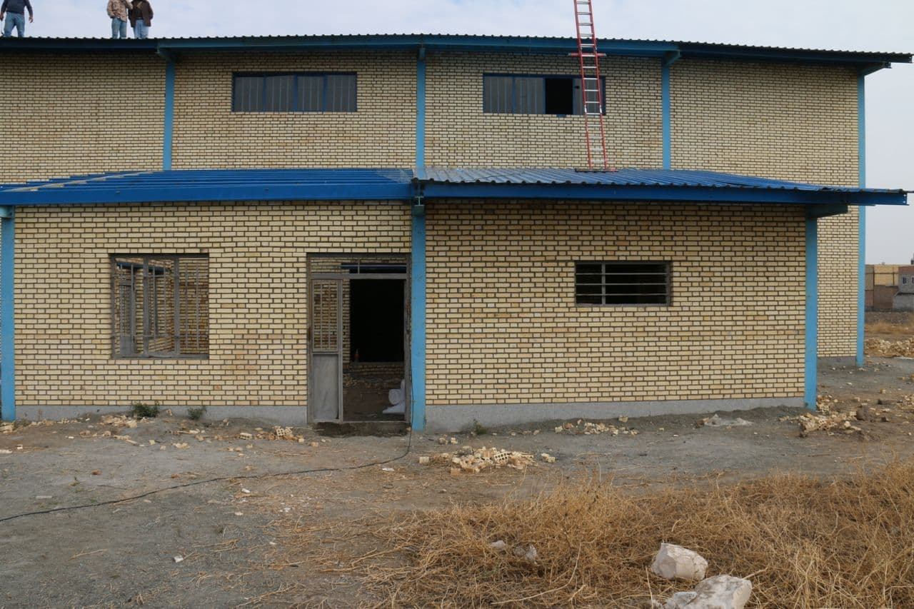 بازدید فرماندار و جمعی از مسئولین شهرستان خوی از پروژه های توانمندسازی سکونتگاه های غیر رسمی