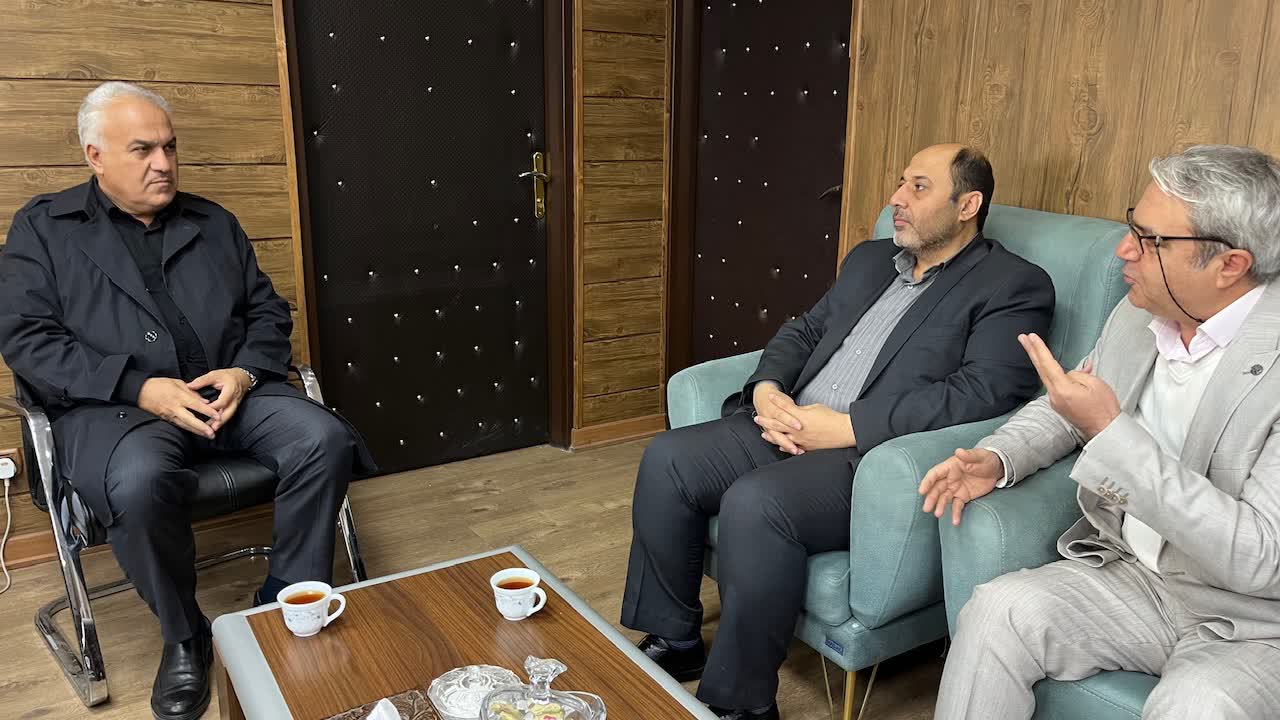 دیدار مدیرکل دامپزشکی آذربایجانغربی با فرماندار ویژه خوی