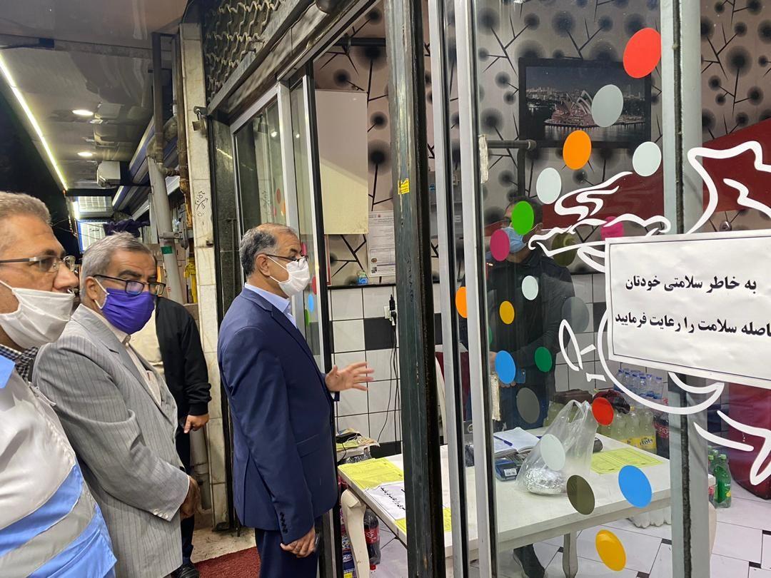 دیدار و گفتگوی صمیصی حسین عباسی معاون استاندار و فرماندار ویژه شهرستان خوی با صنوف، کسبه و استماع نظرات، انتقادات و پیشنهادات آنها