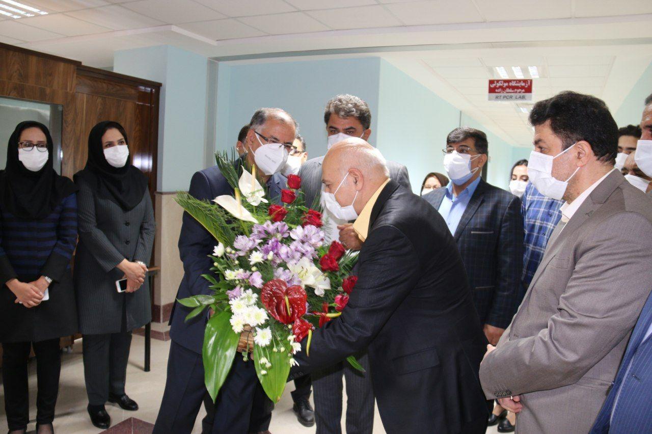 گام بلند شهرستان خوی در تشخیص بیماری کرونا با افتتاح اولین آزمایشگاه تشخیص بیماری کرونا و بهره برداری از دستگاه سی تی اسکن