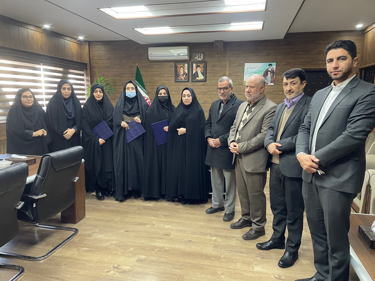 تجلیل از بانوان شاغل در فرمانداری خوی