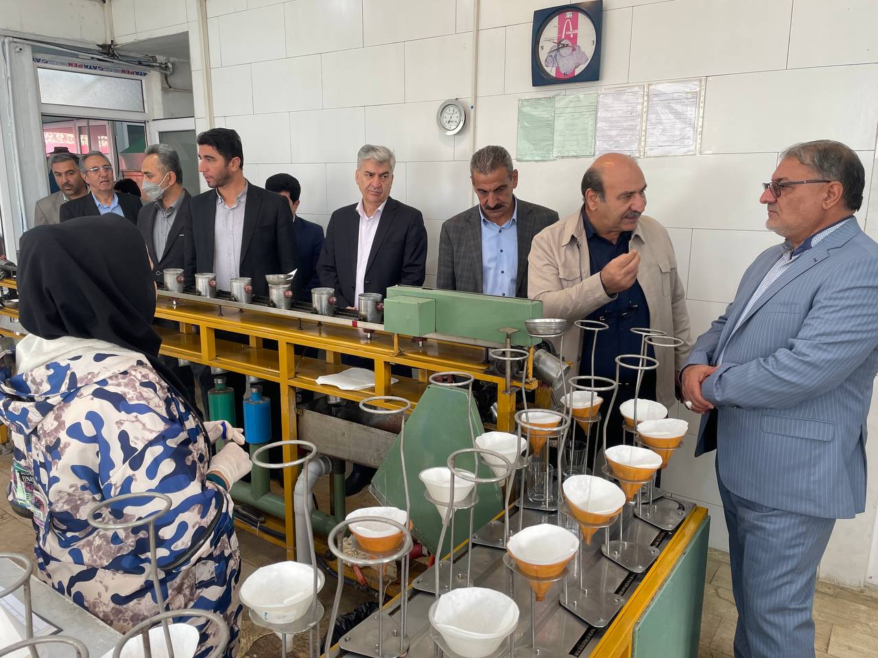 بازدید فرماندار ویژه شهرستان خوی از کارخانه قند خوی