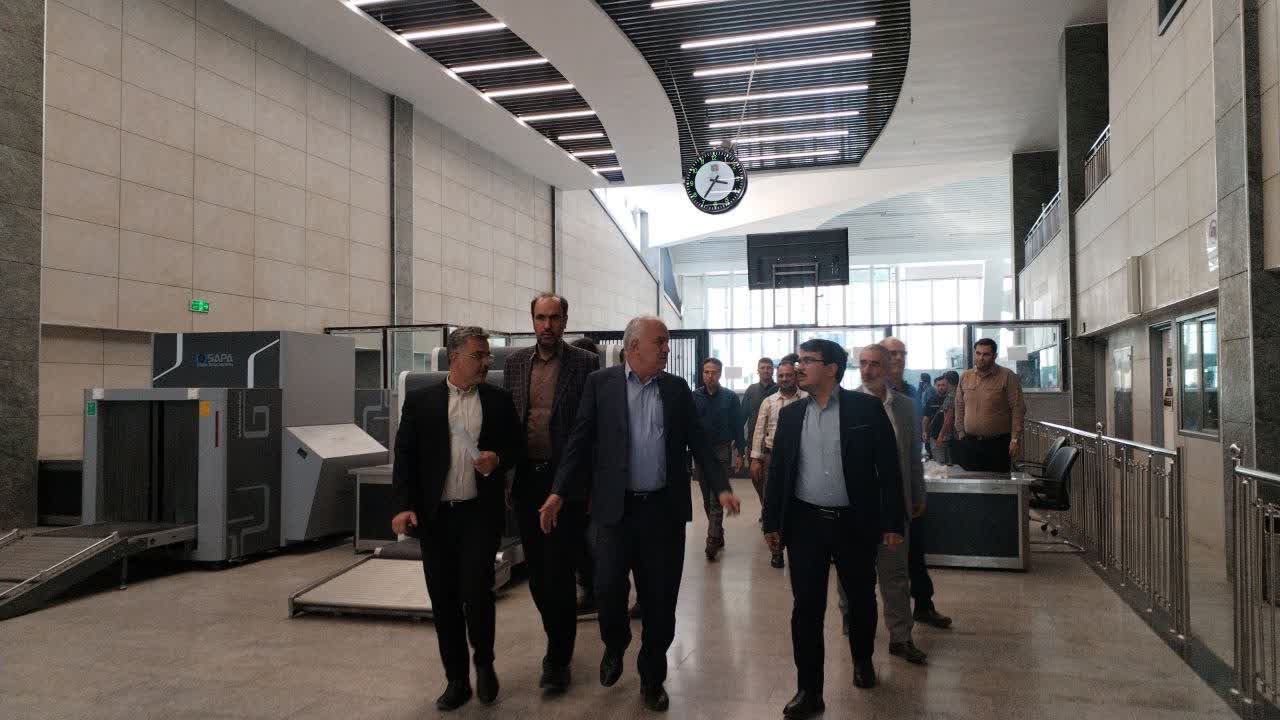 بازدید سرزده فرماندار ویژه شهرستان خوی از بخش قطور و پایانه مرزی رازی