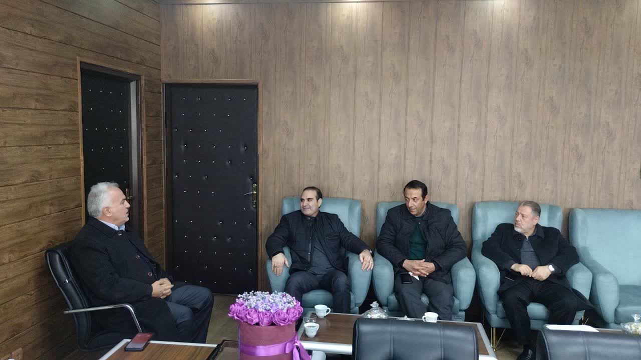 صندوق کارآفرینی امید نقش کلیدی در حل مشکلات اقتصادی و اشتغال دارد