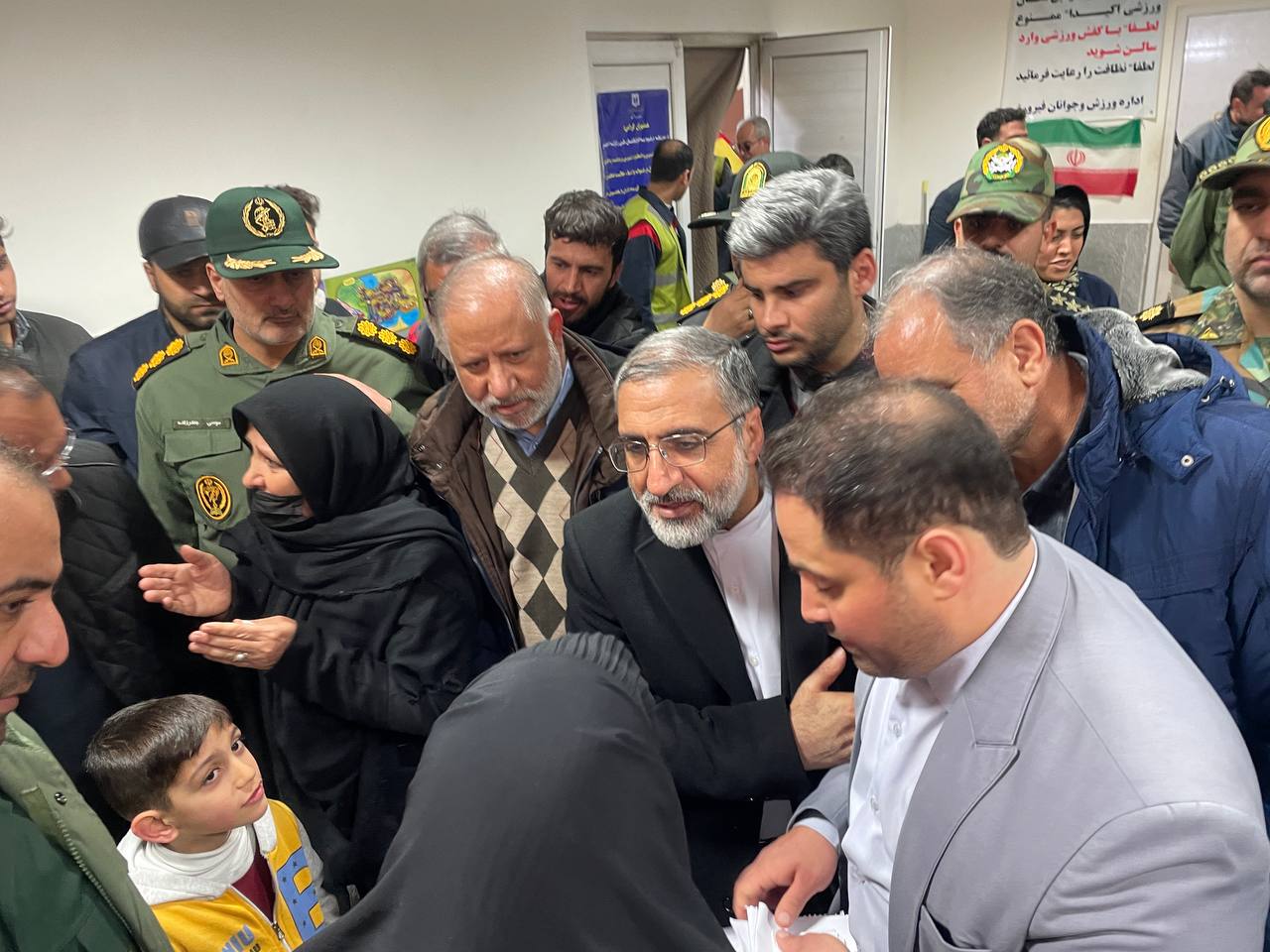 آلبوم تصویری/ بازدید رئیس دفتر رئیس جمهور از مناطق زلزله زده شهرستان خوی