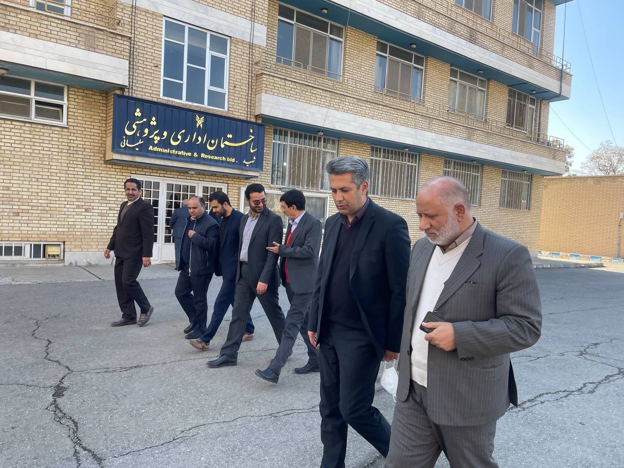 آلبوم تصویری/ بازدید فرماندار از کارگاه های فنی و آموزشی دانشگاه آزاد اسلامی واحد خوی