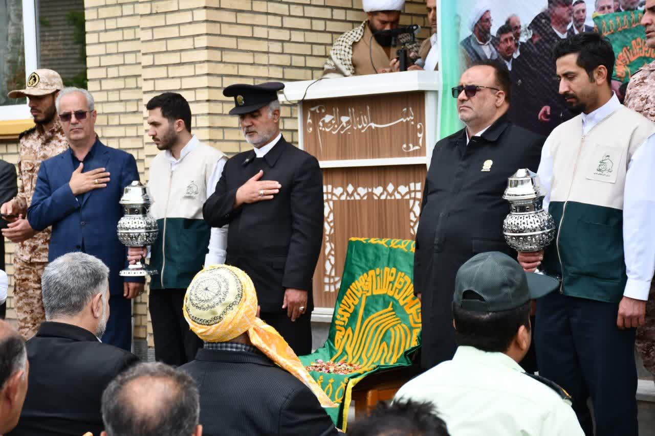 برگزاری جشن دهه کرامت با حضور خدام بارگاه رضوی در شهر قطور