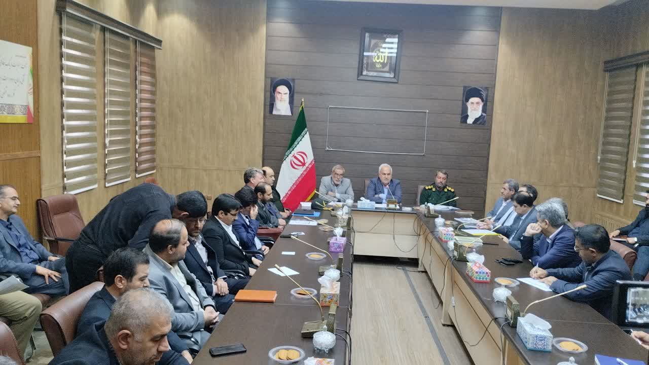 برگزاری جلسه ستاد مدیریت بحران شهرستان خوی با حضور فرماندار ویژه