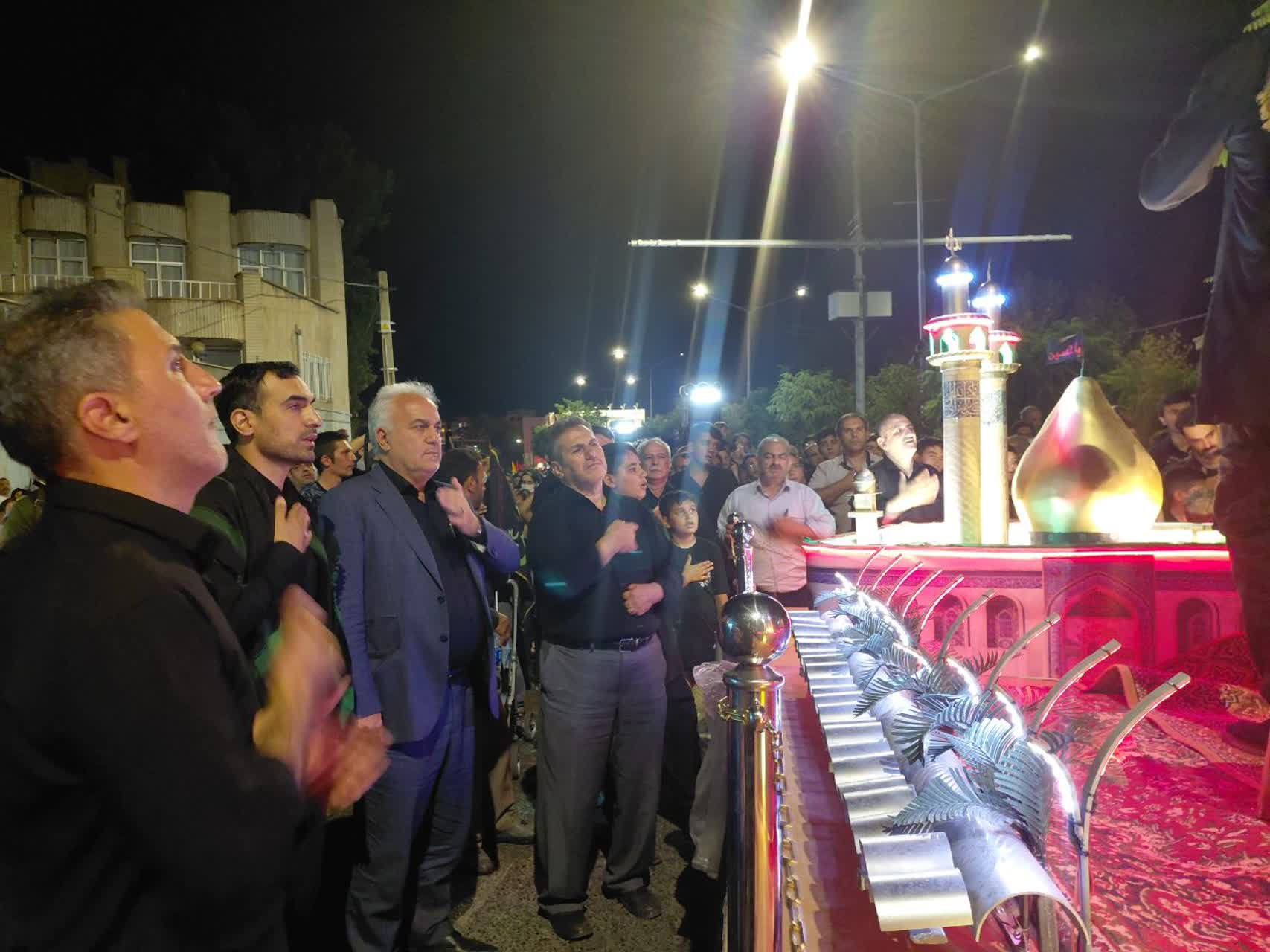 حضور فرماندار خوی در مراسم پیادهروی جاماندگان اربعین حسینی