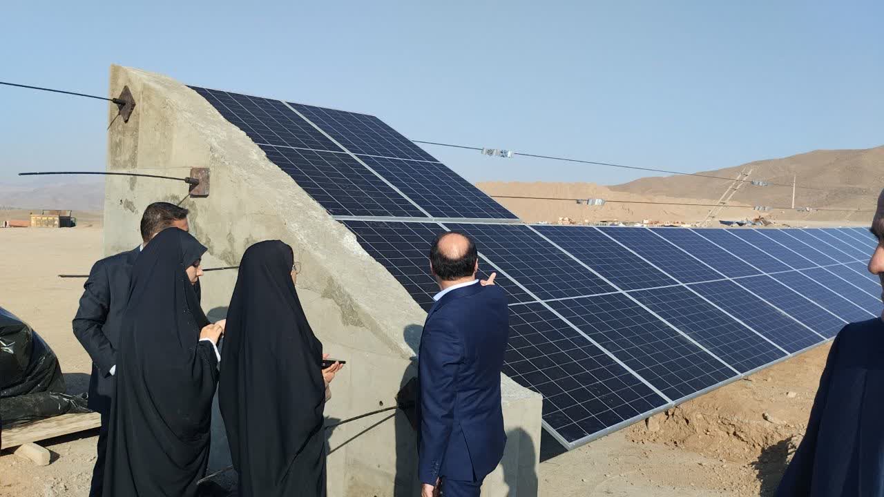 بازدید معاون وزارت صمت از واحدهای تولیدی شهرستان خوی