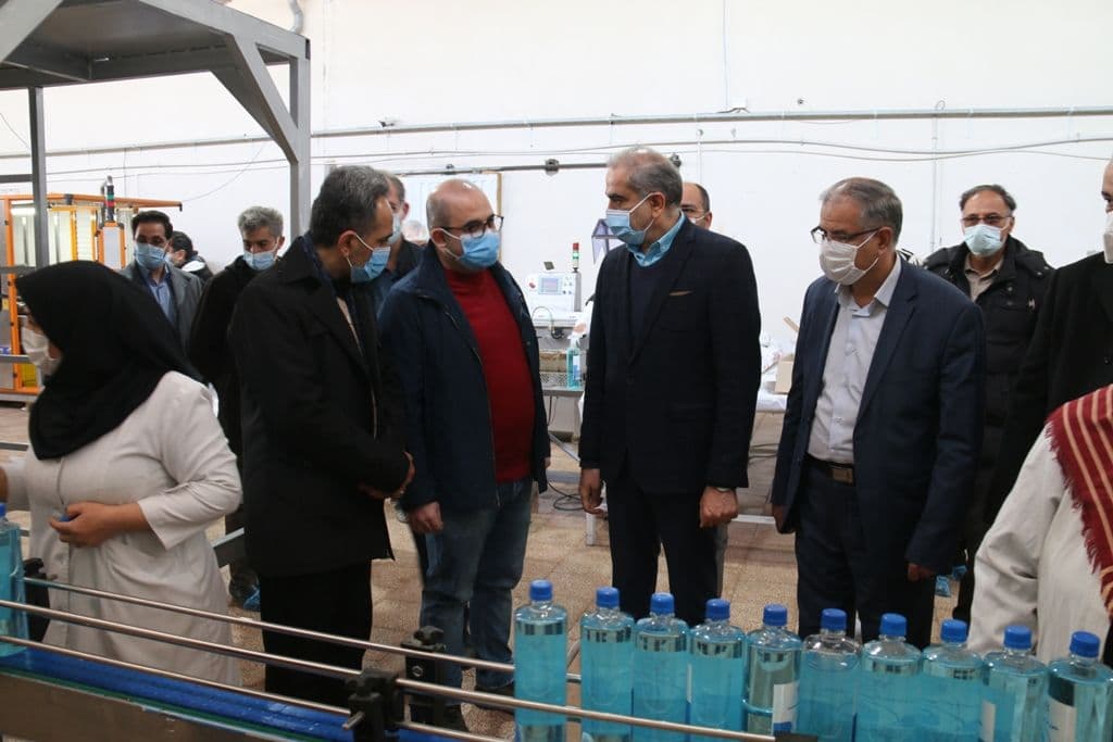 بازدید معاون هماهنگی امور اقتصادی استاندار آذربایجان غربی و فرماندار ویژه شهرستان خوی از واحدهای مستقر در شهرک صنعتی
