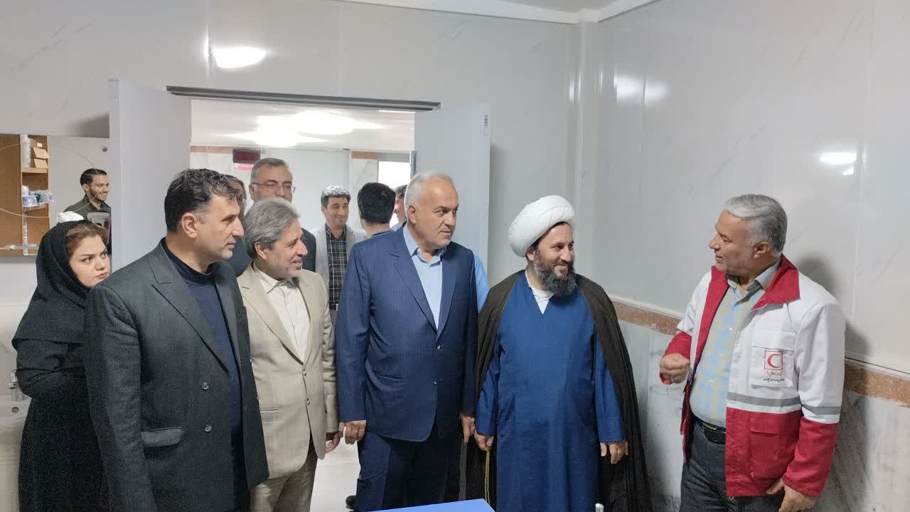 بازدید فرماندار ویژه خوی از درمانگاه تازهتأسیس هلال احمر