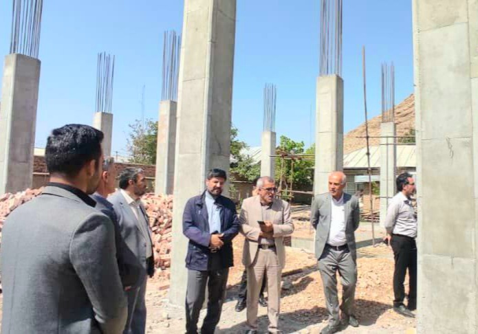 بازدید رهبردین معاون هماهنگی امور عمرانی استاندار آذربایجانغربی از طرح های عمرانی شهرستان خوی
