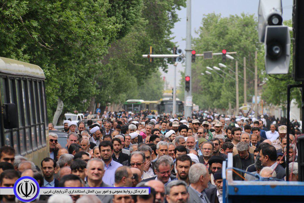 برگزاری راهپیمایی با شکوه مردم شهرستان خوی همزمان با سراسر کشور در راستای حمایت از بیانیه شورای عالی امنیت ملی
