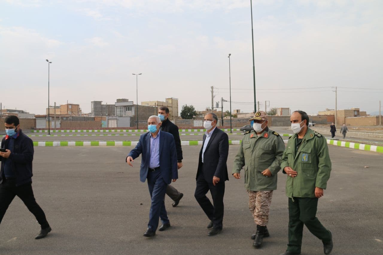 بازدید فرماندار و جمعی از مسئولین شهرستان خوی از پروژه های توانمندسازی سکونتگاه های غیر رسمی