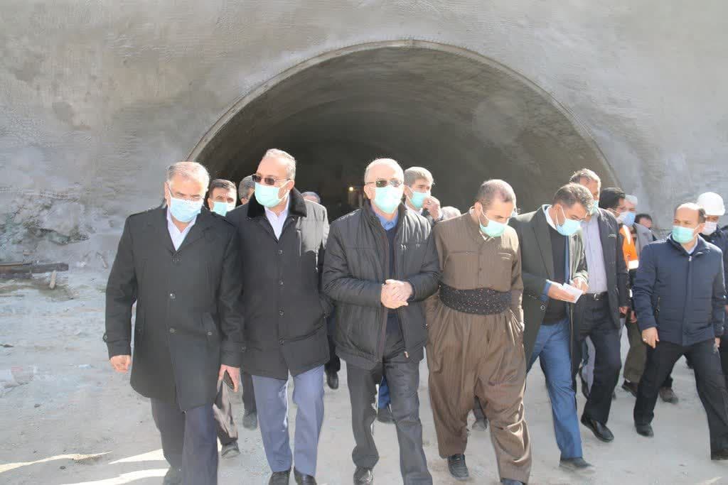 در چهارمین روز از دهه مبارکه فجر: سفر معاون وزیر راه و شهرسازی و رئیس و اعضای کمیسیون عمران مجلس شورای اسلامی به شهرستان خوی