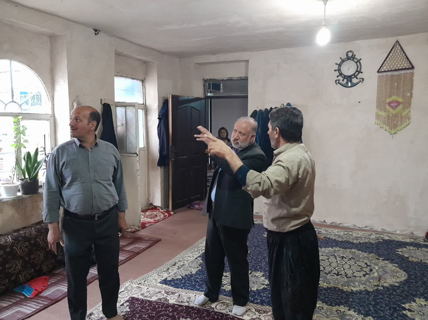 بررسی پیشرفت کار بازسازی روستای زاویه حسن خان