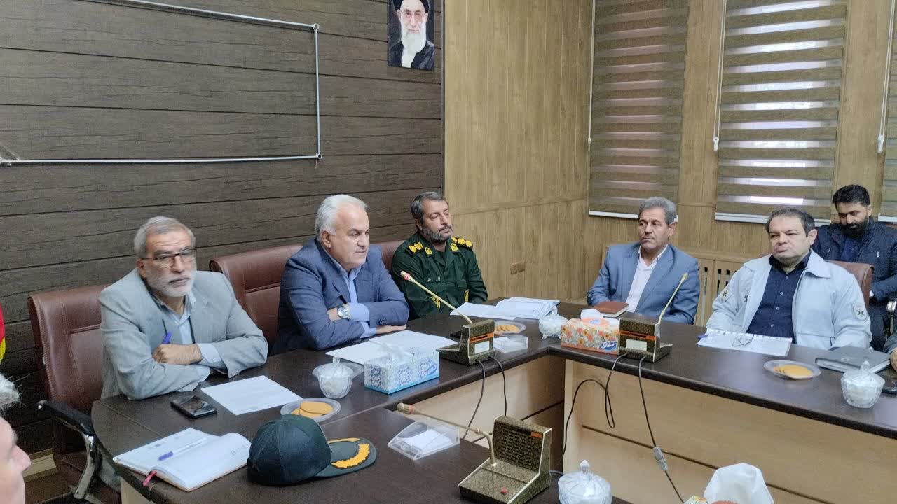 برگزاری جلسه ستاد مدیریت بحران شهرستان خوی با حضور فرماندار ویژه