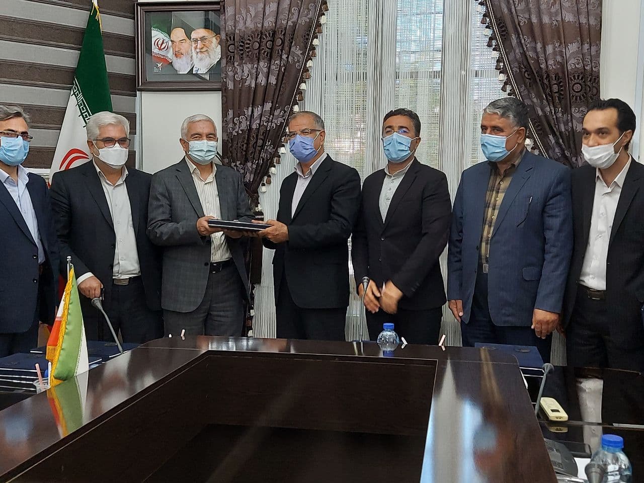 قدردانی فرماندار ویژه شهرستان خوی از شهردار و اعضای پنجمین دوره شورای اسلامی شهر خوی