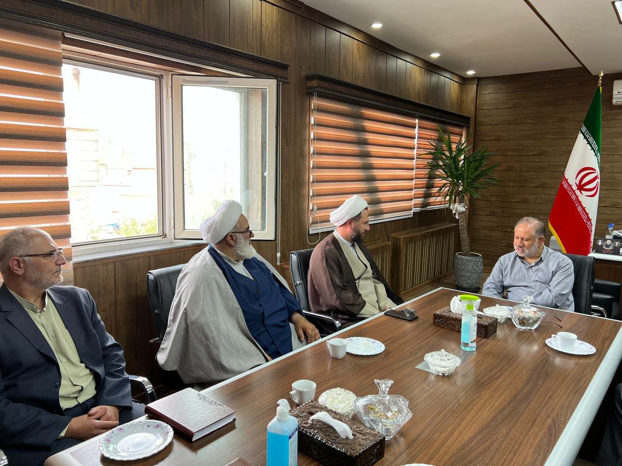 دیدار مدیرکل اوقاف و امور خیریه استان آذربایجان غربی با فرماندار خوی
